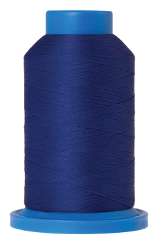 SERAFLOCK Blue Ribbon- das bauschige Overlock Garn für besonders elastische Beanspruchungen liefert auf jedem Stoff starke Ergebnisse. Ideal für Dessous, Schwimm- und Sportbekleidung.